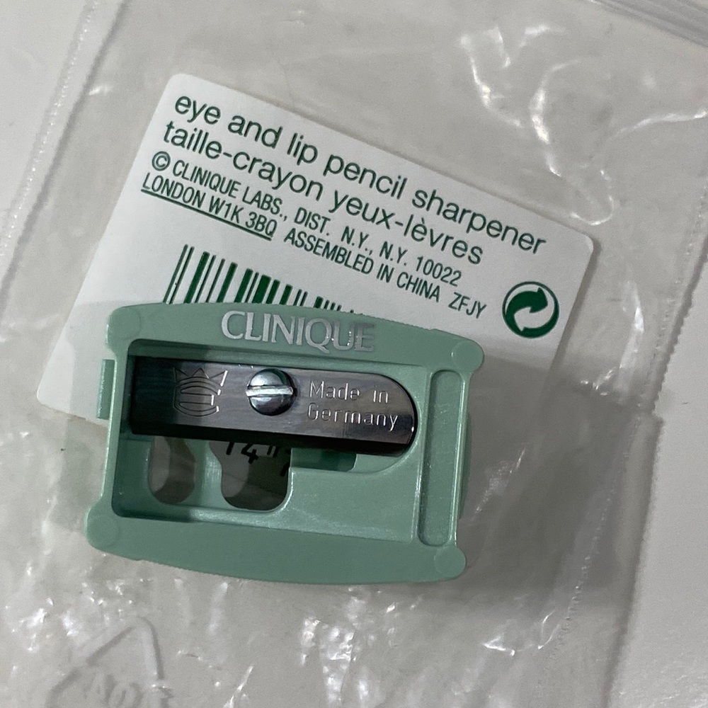 Clinique Eye and lip pencil sharpener brand new.